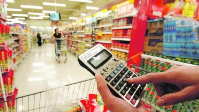 Una familia tipo necesitó en marzo más de $1.100.000 para no ser pobre