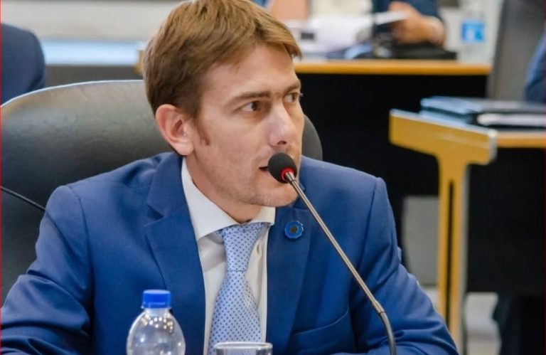 Torroba pidió al gobernador que frene un régimen de jubilaciones de privilegio en el Banco de La Pampa