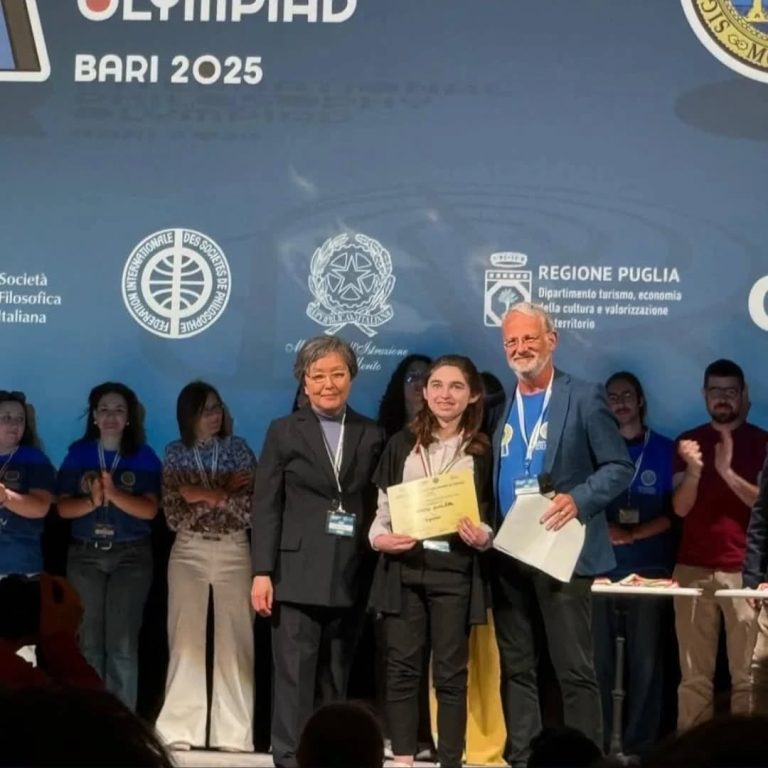 Orgullo piquense: Valentina Nilles obtuvo medalla de bronce en la Olimpiada Internacional de Filosofía en Italia