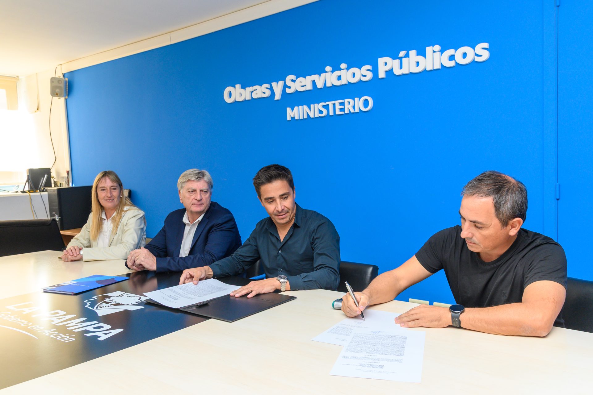 Renovación integral del Instituto José Hernández en Colonia Barón: una inversión de casi 400 millones de pesos
