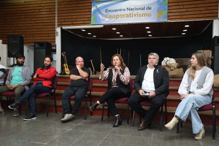 Alonso en el Encuentro Nacional de Cooperativismo: “CORPICO es una aliada estratégica para brindar servicios de calidad”