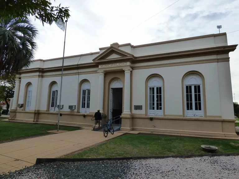 Intendente Alvear: el municipio detalló los ingresos y egresos de octubre con un presupuesto ejecutado de 650 millones de pesos