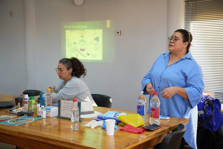 Continúa la capacitación para acompañantes de personas mayores en General Pico