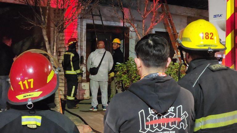 Controlan principio de incendio en una vivienda de calle 34
