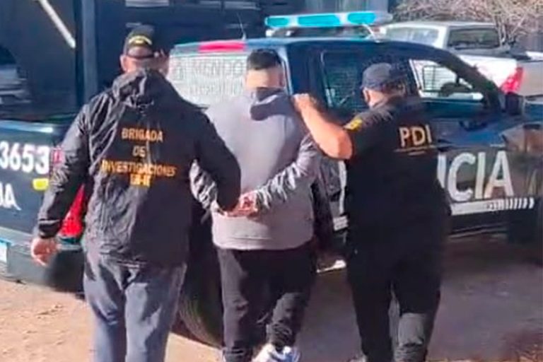 Reconoció que cometió la estafa, le devuelve los 12 mil dólares a la víctima y acordó una pena de prisión en suspenso