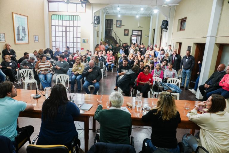 La UCR La Pampa aprobó conformar un Frente Electoral y convocará a nueva Asamblea si se suman más partidos