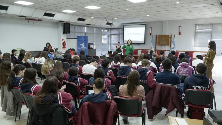 Cierra la Capacitación Comunicación en Acción en Santa Rosa