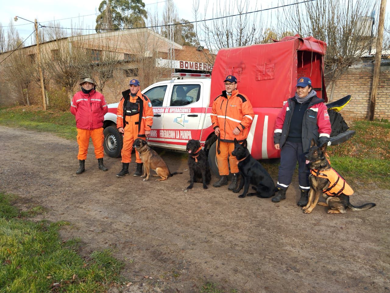 El olfato pampeano no falla: perros del K9 logran hallazgo en Chubut
