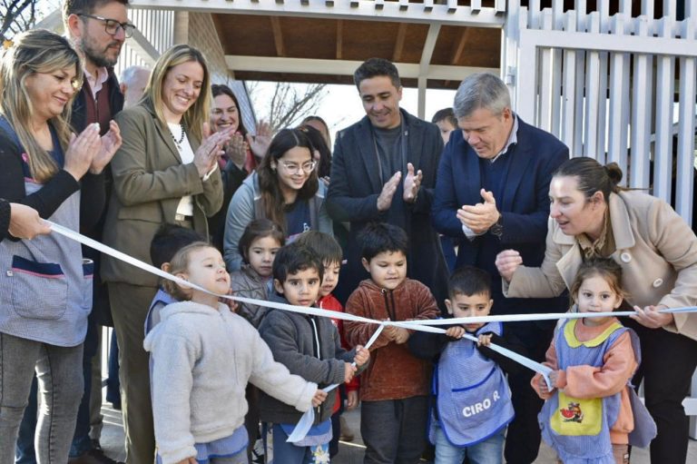 Inauguración de un nuevo Centro de Desarrollo Infantil en Intendente Alvear