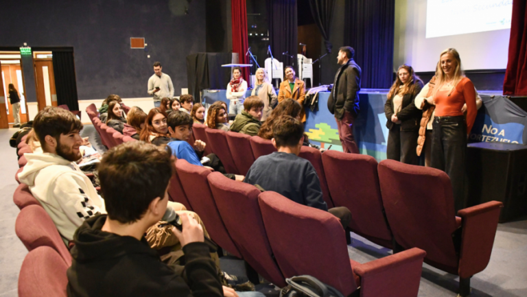 Jóvenes pampeanos se unen para definir “El Secundario que queremos”