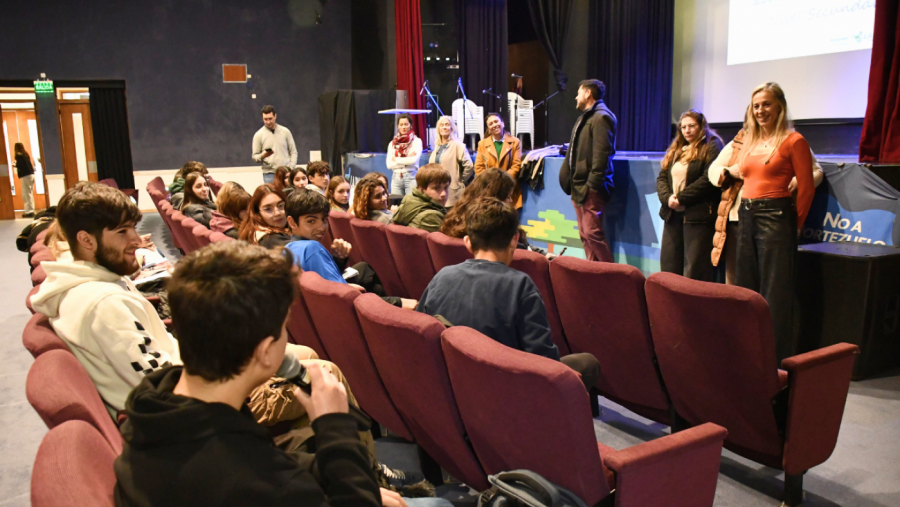 Jóvenes pampeanos se unen para definir “El Secundario que queremos”