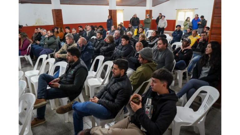 Jornada sobre manejo sustentable del bosque nativo en Rucanelo
