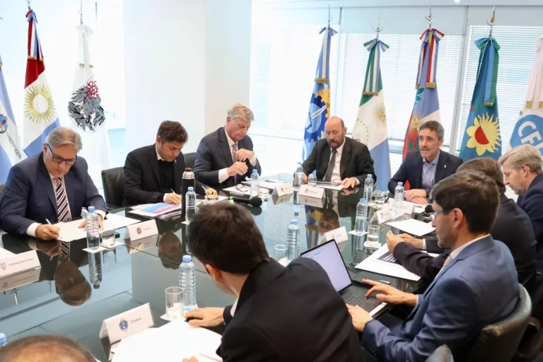 “Menos recursos, más responsabilidades”: gobernadores se unen para exigir fondos al Gobierno nacional