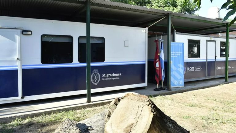 Migraciones: Sáenz revisará los planes de ANSES para extranjeros no residentes y respaldó eforma del Gobierno