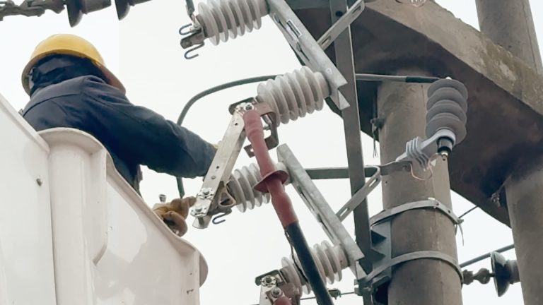 Una falla en la línea de 500kV provocó el apagón en General Pico y el norte provincial