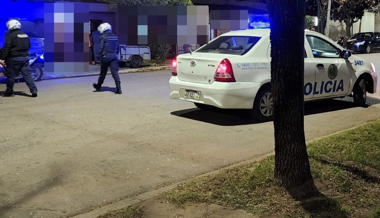 Violento episodio: un hombre sufrió una puñalada en el tórax y se inició una investigación