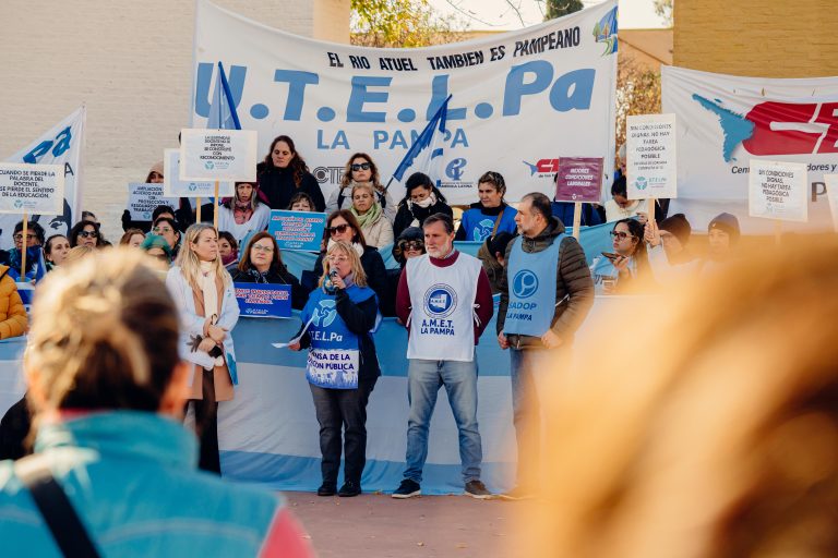 UTELPa reivindica la paritaria como “conquista histórica” y reclama una recomposición salarial urgente
