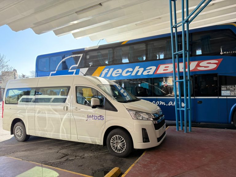Jet Bus: Nuevo servicio une a Bernardo Larroudé, Intendente Alvear y General Pico