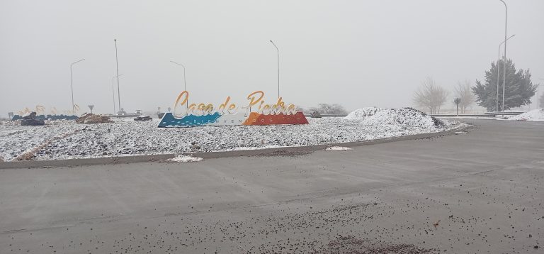 La Pampa se vistió de blanco: sorpresiva nevada en Casa de Piedra y otras localidades del oeste
