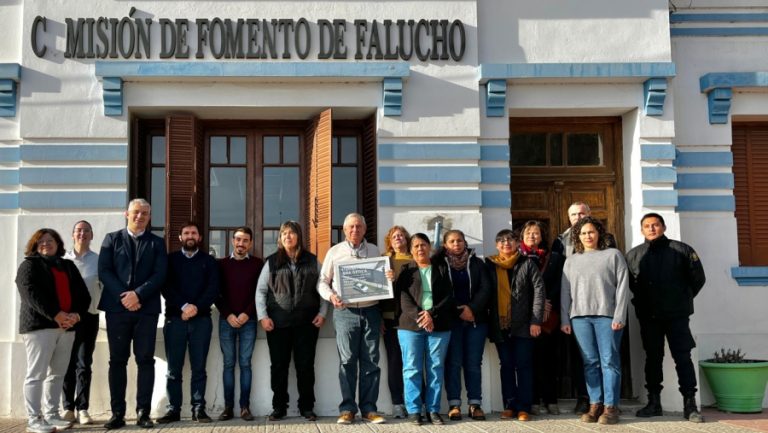 Inauguración de la nueva red de fibra óptica en Falucho