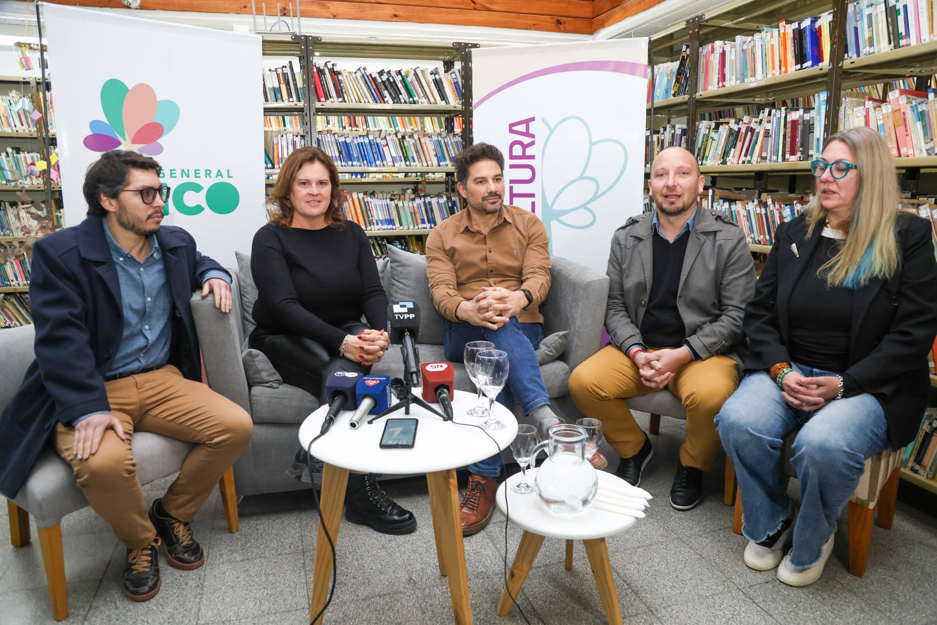 Conferencia-Feria-del-Libro-2