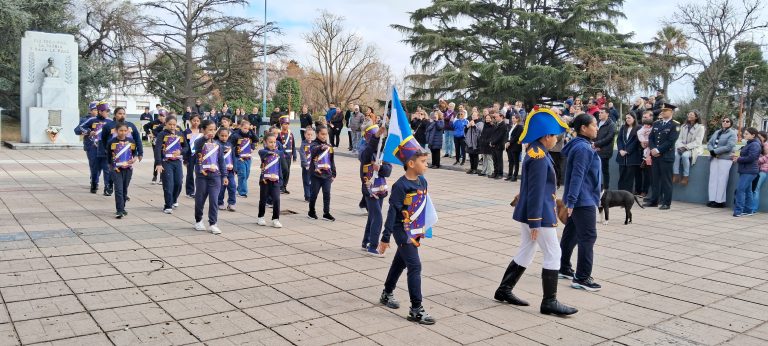 Intendente Alvear conmemoró el legado del General San Martín