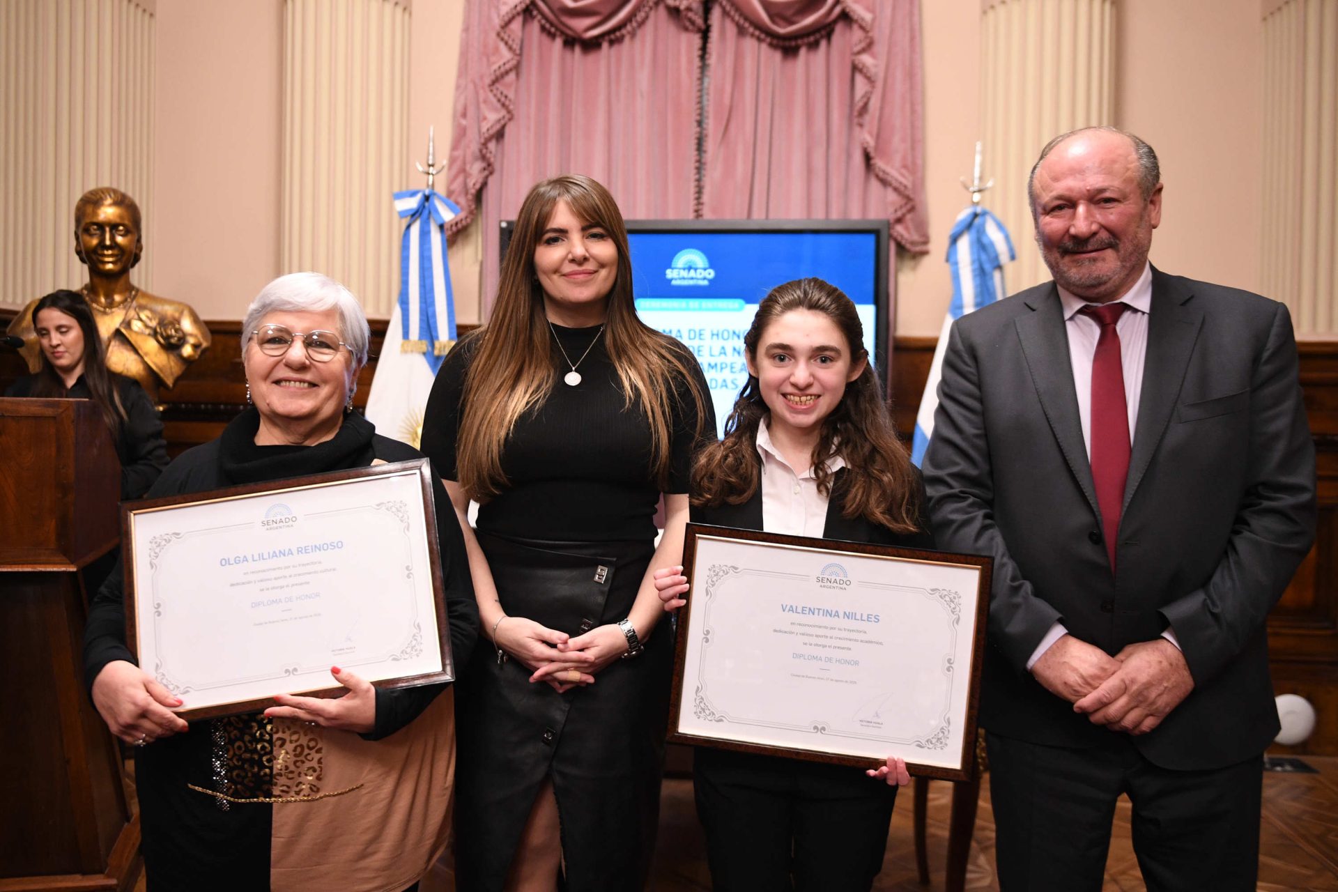 Talento y trayectoria piquense: Dos mujeres de La Pampa fueron homenajeadas en el Senado de la Nación