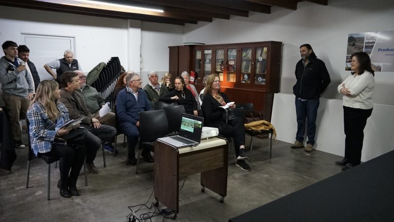 Destinan 100 millones de pesos a productores pampeanos para el manejo sustentable del bosque