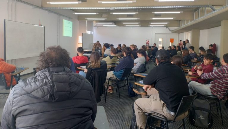 La Dirección de Niñez y Adolescencia se articula con la Universidad para el abordaje comunitario