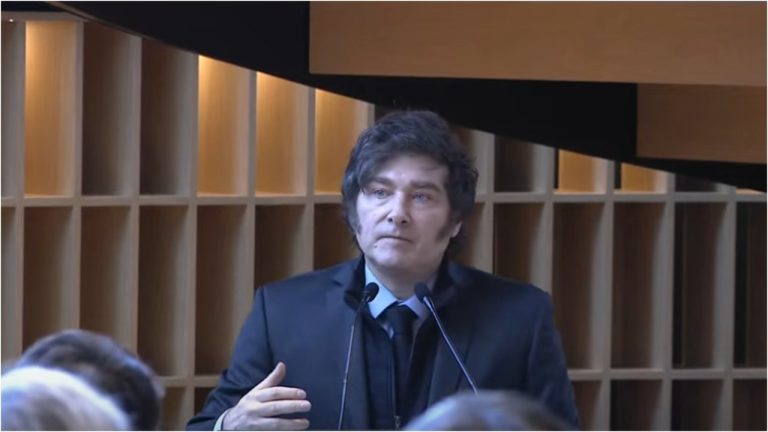 Javier Milei, en medio del escándalo: “No me importa el daño que puedan hacerme de acá a las elecciones”
