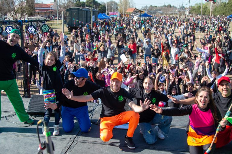 Miles de Familias Disfrutaron del Festival de las Infancias en General Pico