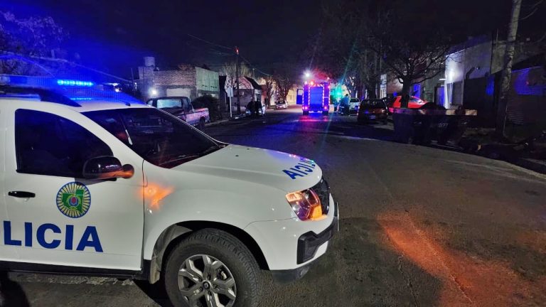 Principio de incendio en un taller de General Pico fue rápidamente sofocado por Bomberos