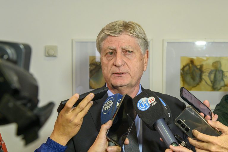 Ziliotto y el nuevo endeudamiento: “Debe pasar por el Congreso”