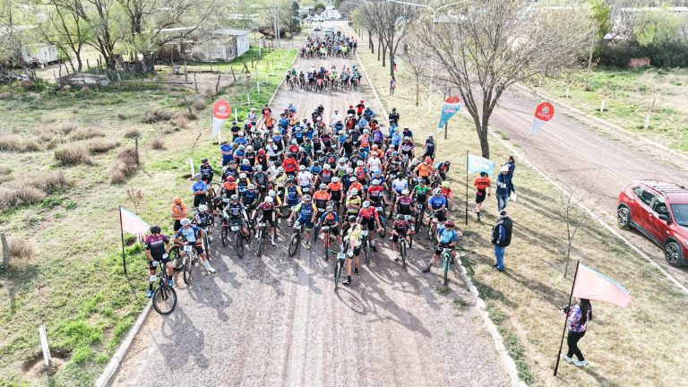 Éxito rotundo del Gran Desafío del Valle: más de 400 ciclistas en La Pampa