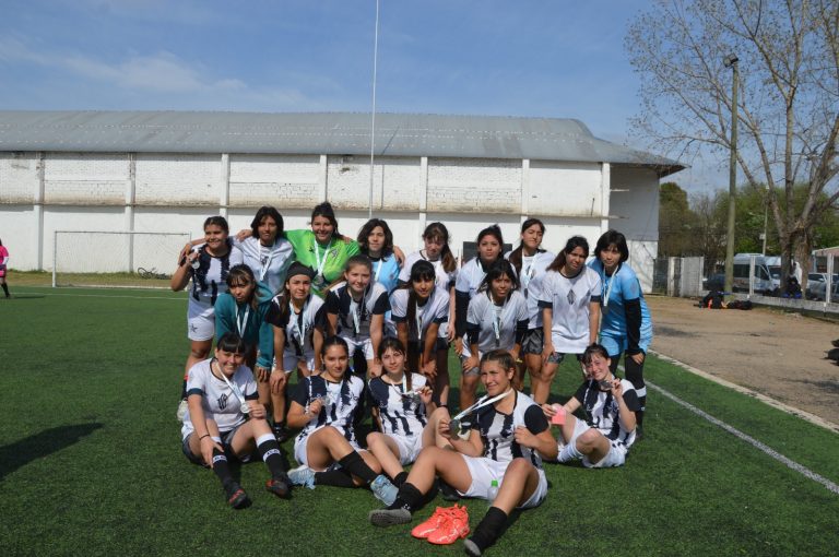 Juegos Deportivos Pampeanos Sub-16: 900 atletas animaron las finales