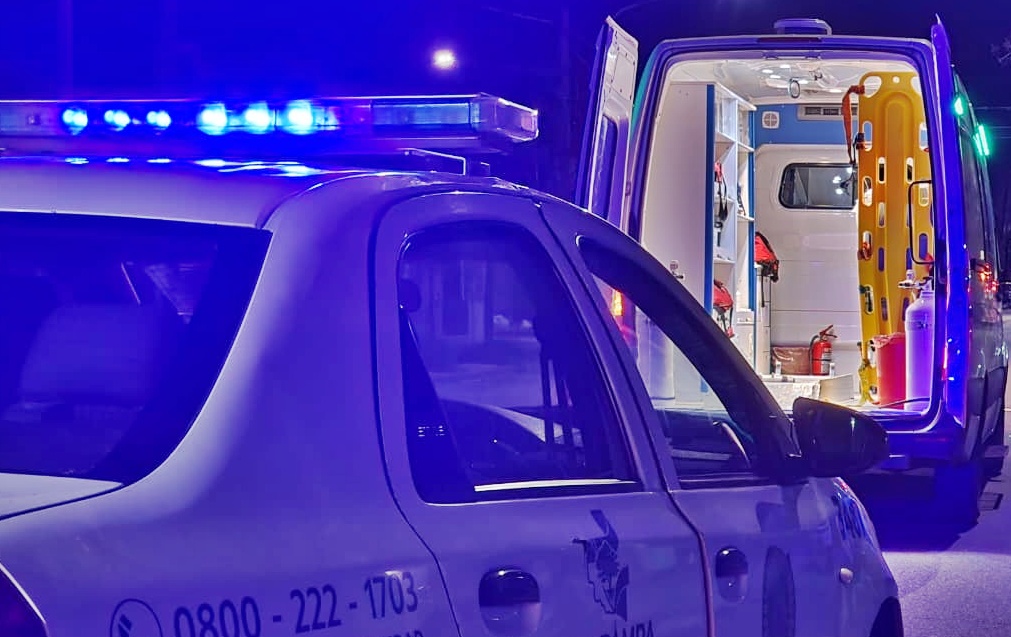 Madrugada violenta en General Pico: lo apuñalaron en el abdomen, lucha por su vida y hay un detenido