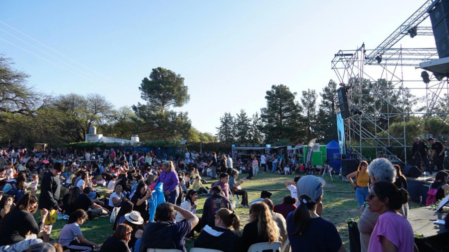 La Expo Vivero reunió a más de 30.000 personas a pesar de las adversidades climáticas