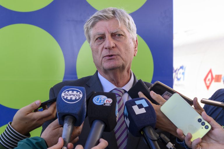Ziliotto reafirma el compromiso con la infraestructura sanitaria de Santa Rosa y critica la gestión nacional