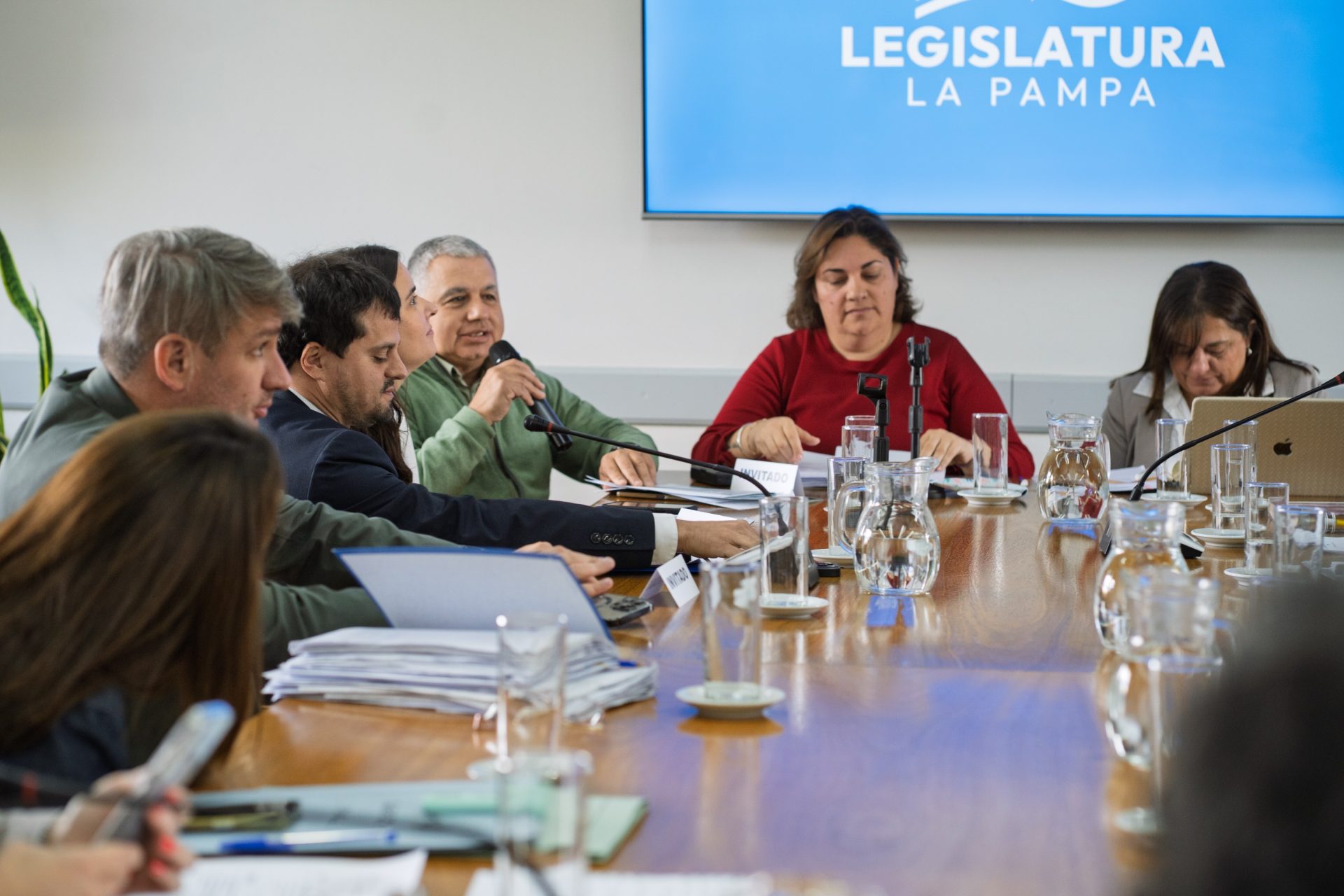 Trabajo y SRT coordinan la adhesión de La Pampa a la Ley Nacional de Riesgos, beneficiando a trabajadores y empresas