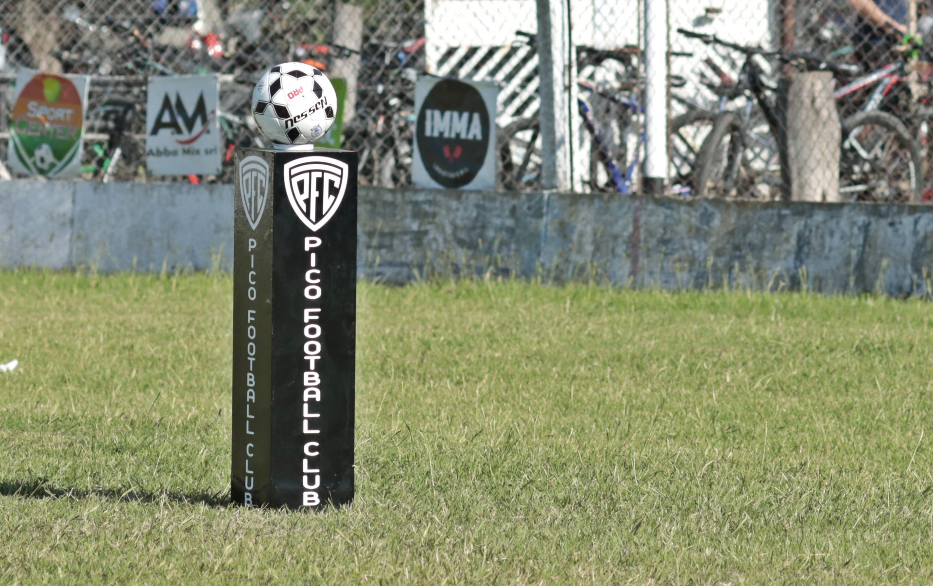 Torneo Provincial: se jugaron los partidos de ida de cuartos de final. Pico FBC igualó sin goles con Atlético Santa Rosa y la serie se define en la vuelta