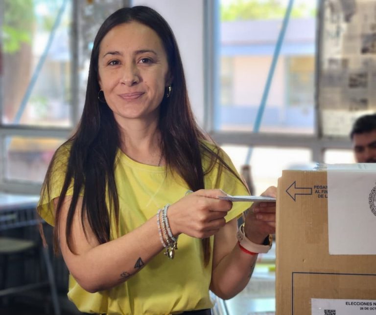 Adriana Garcia, candidata de LLA, tras votar en General Pico: “Sentimos el acompañamiento de los piquenses”