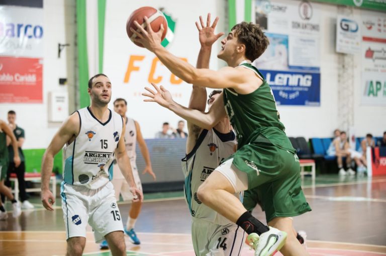 Ferro e Independiente ganaron en el norte y All Boys se quedó con el clásico santarroseño