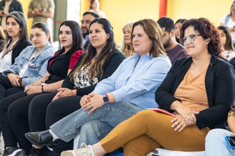 Presentaron un estudio para analizar el impacto de las políticas públicas destinadas a la niñez y adolescencia
