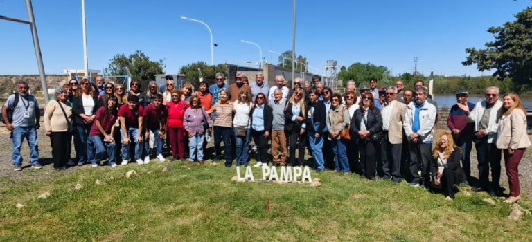 Homenaje al Ingeniero Rodolfo Daniel Cabezón en 25 de Mayo