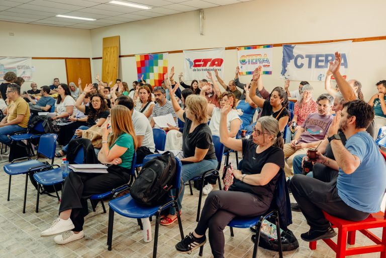 A días de la paritaria, UTELPa activa un plan de lucha y advierte: las respuestas del Gobierno definirán el inicio del ciclo lectivo 2026