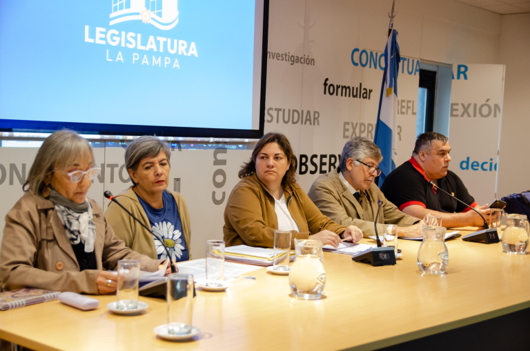 Gremios rechazan la adhesión de La Pampa a la Ley de Riesgos de Trabajo