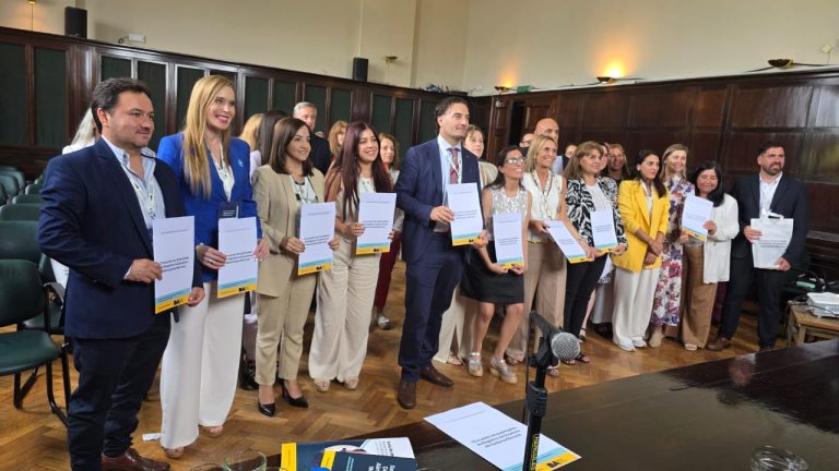 La Pampa impulsa Red Federal contra deudores alimentarios: Un paso clave para proteger a la infancia