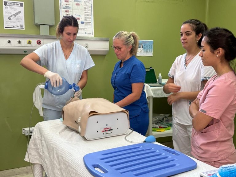 Salud: Apuestan a la simulación clínica para capacitar a los futuros especialistas