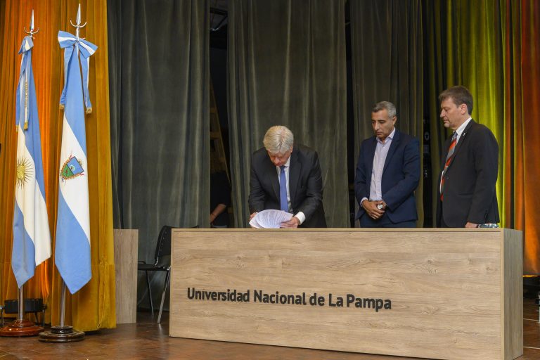 La educación a distancia de la UNLPam llegará a todas las localidades de la provincia