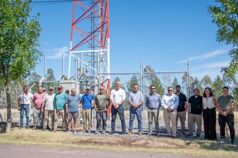 Empatel y Claro conectan Abramo: 332 habitantes acceden a cobertura 4G